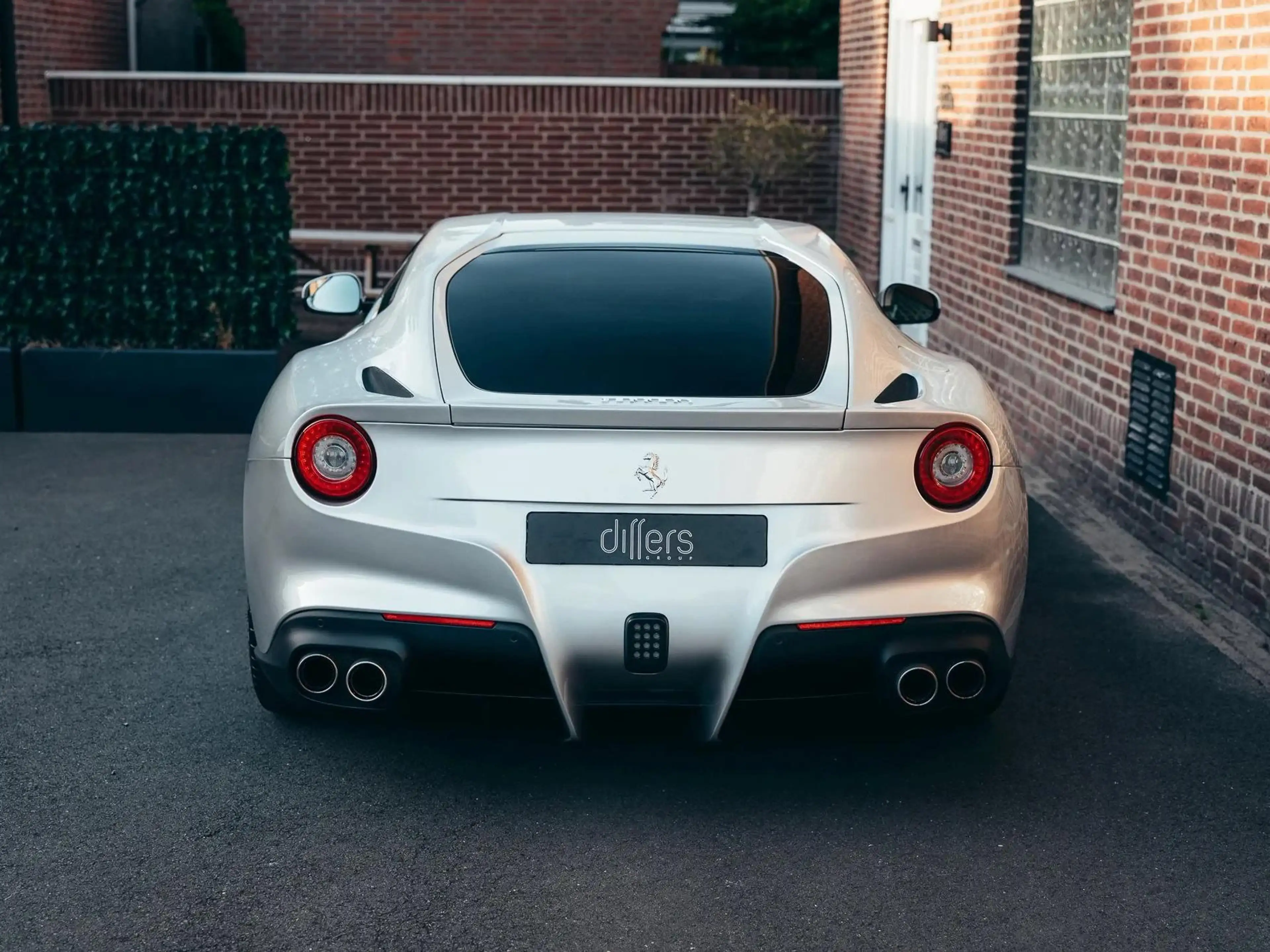Ferrari F12 Berlinetta — photo 6
