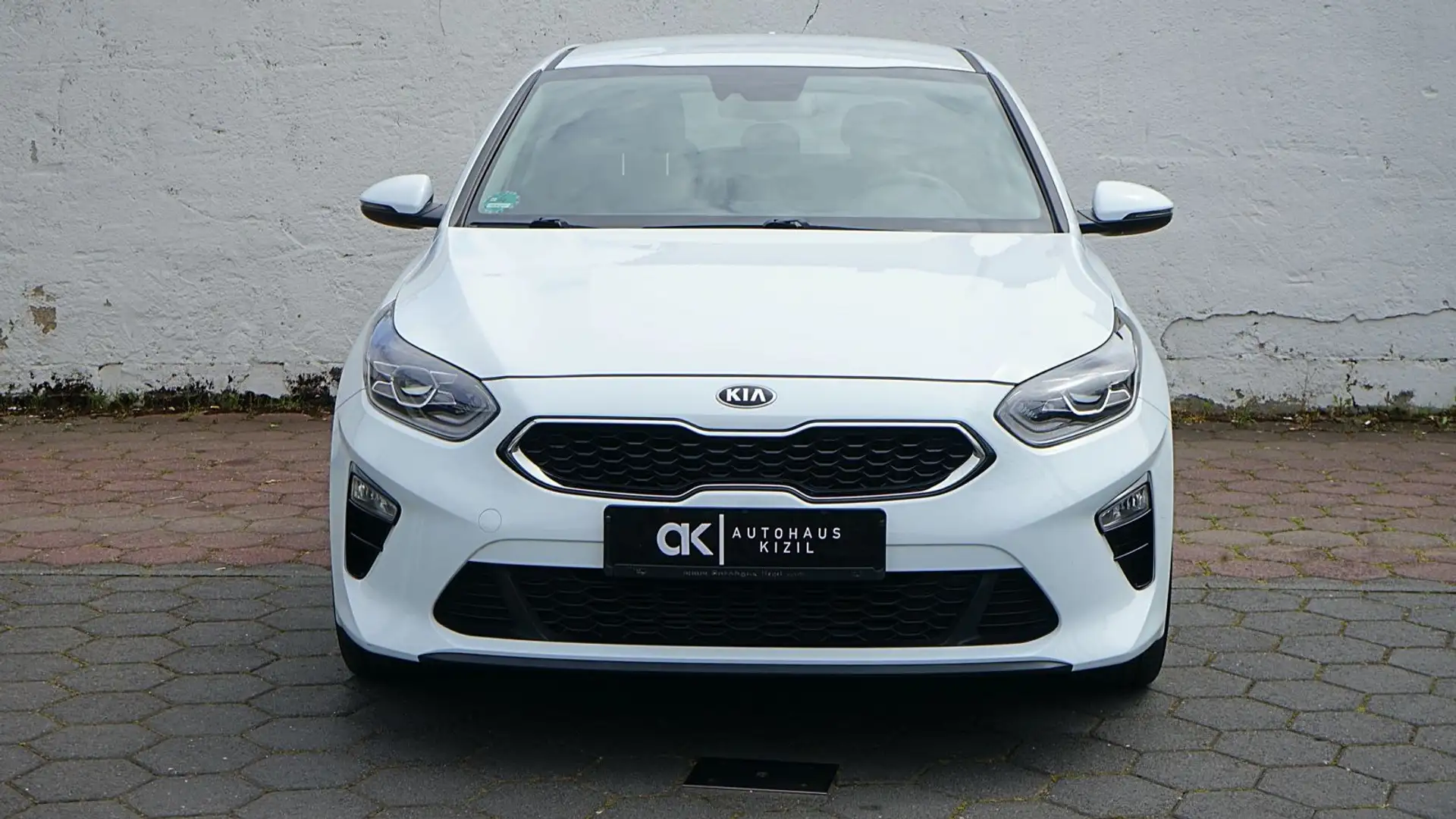 Kia Ceed / cee'd (Navi,Kamera,LED,CarPlay,) Weiß - 1