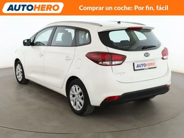 Kia Carens view 4