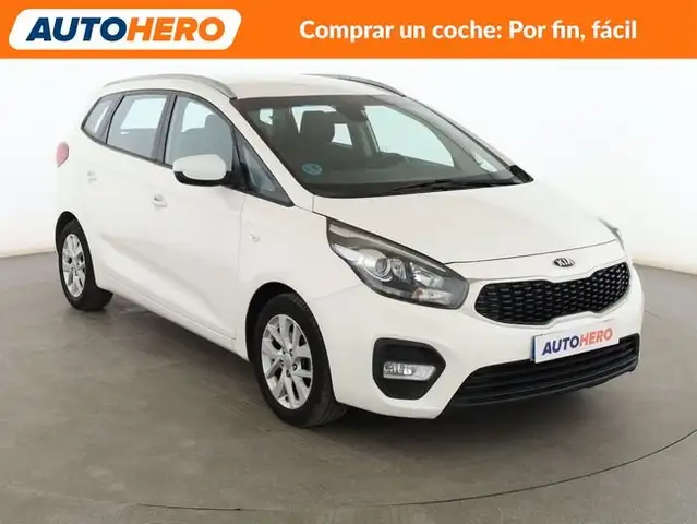 Kia Carens view 8