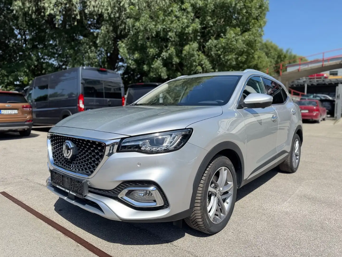 MG EHS Luxury PHEV Reparierter Heckschaden* Zilver - 1