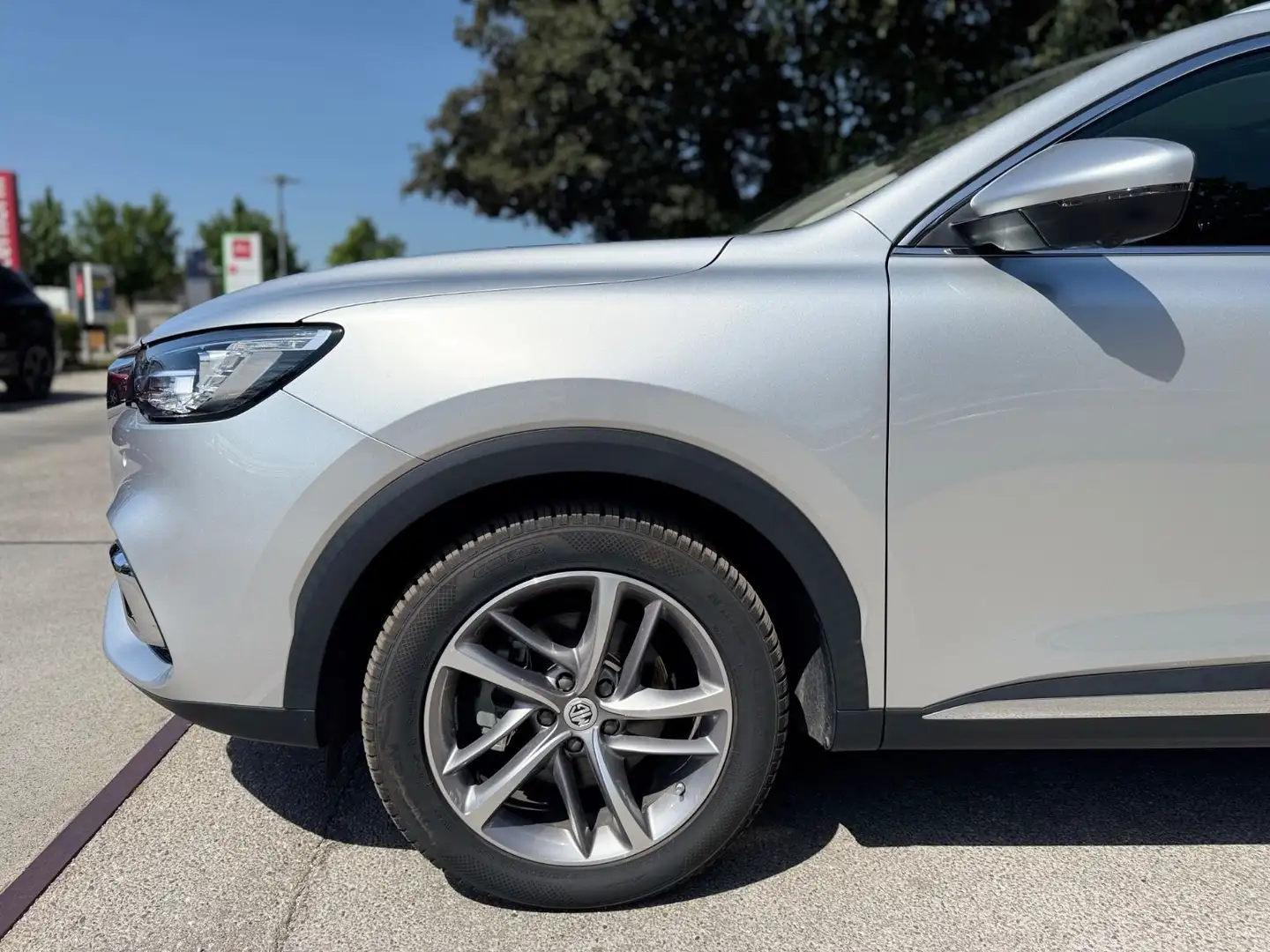 MG EHS Luxury PHEV Reparierter Heckschaden* Zilver - 2