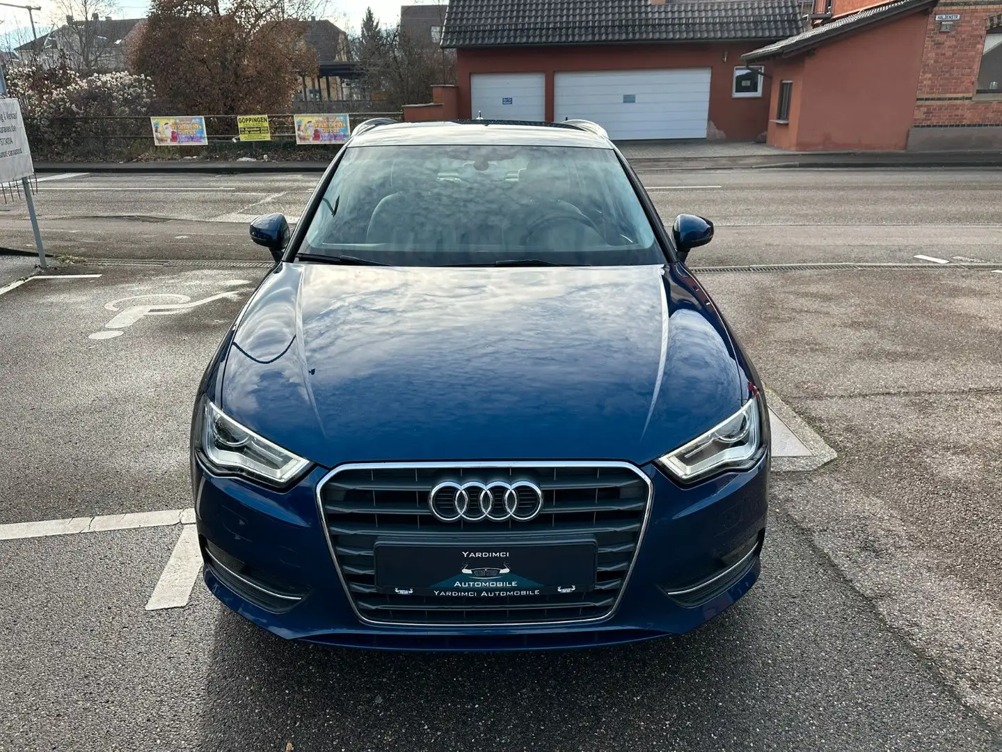 Audi A3 SB attraction S-tronic*NAVI*BIXENON*AHK*SHZ* Blau - 2