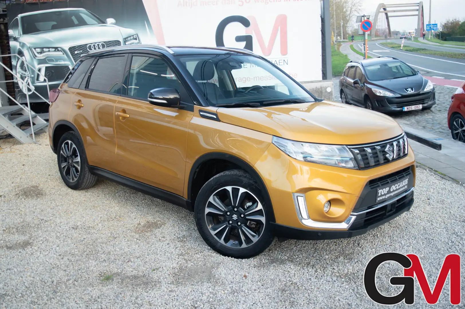 Suzuki Vitara Vitara 1.5 Dualjet Hybrid AGS Comfort+pano Brons - 2