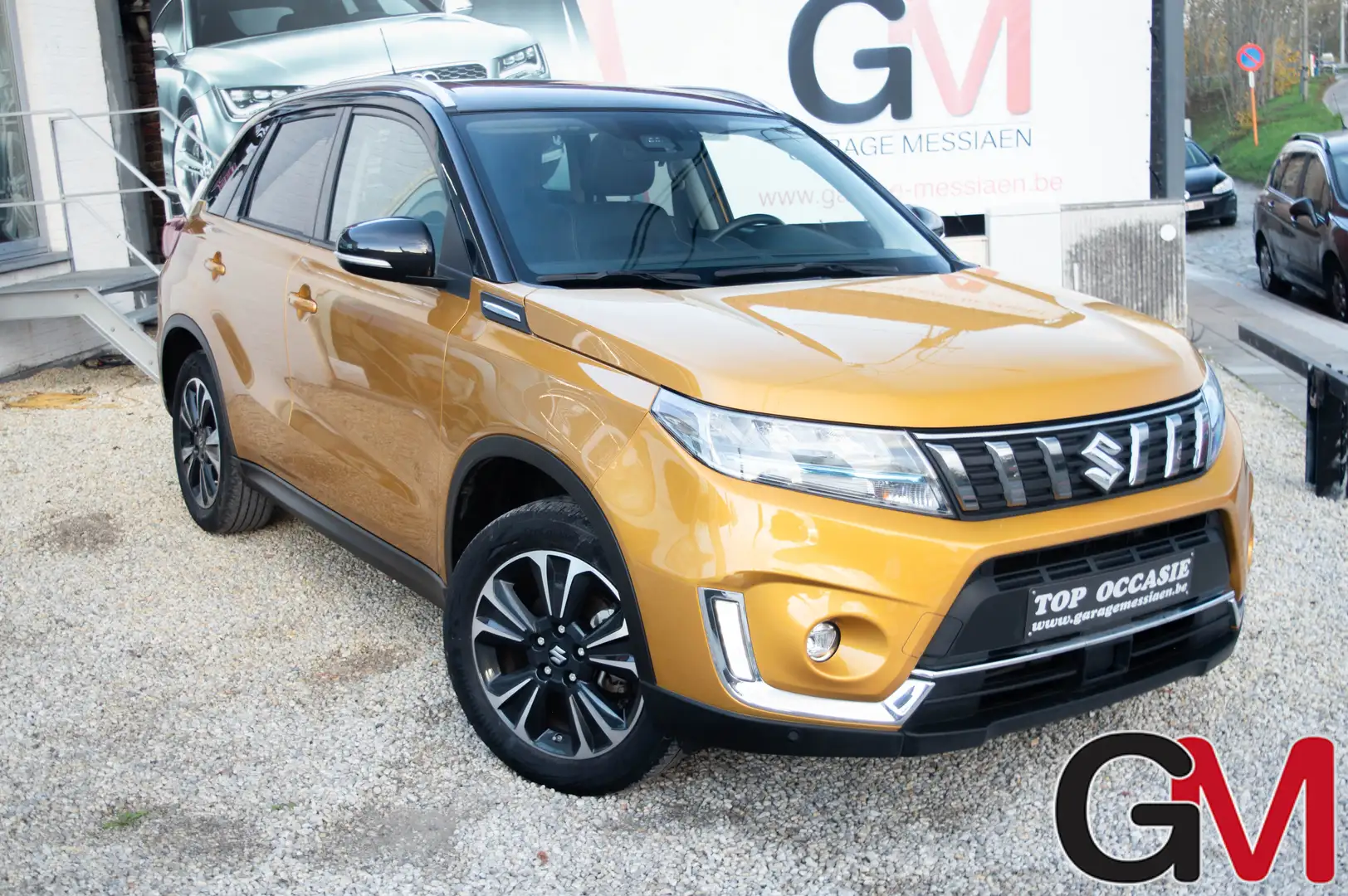 Suzuki Vitara Vitara 1.5 Dualjet Hybrid AGS Comfort+pano Brons - 1
