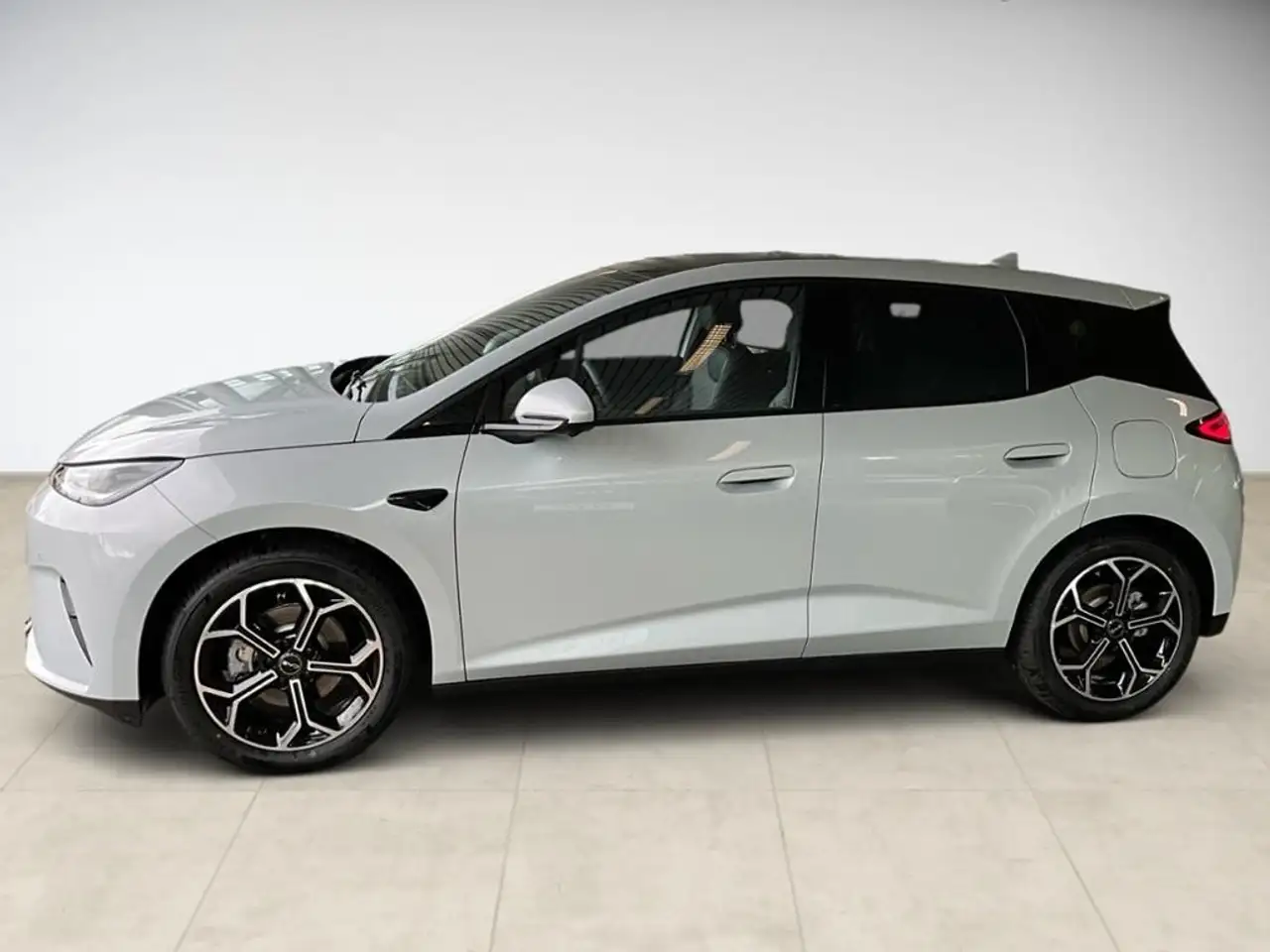BYD Dolphin 2026
