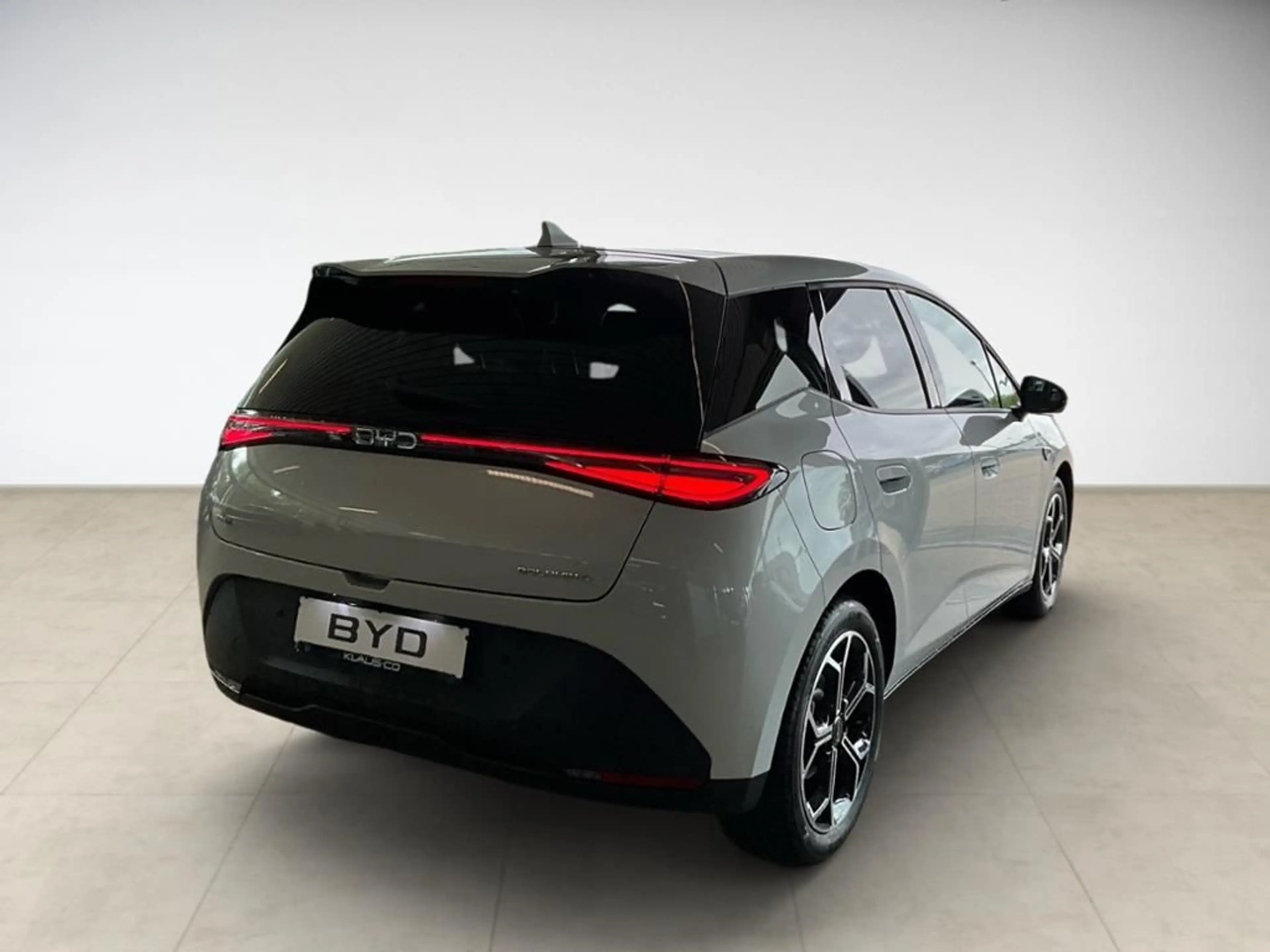 BYD Dolphin G DM-i Comfort 360 ACC AUT Fernlichtass. — photo 4