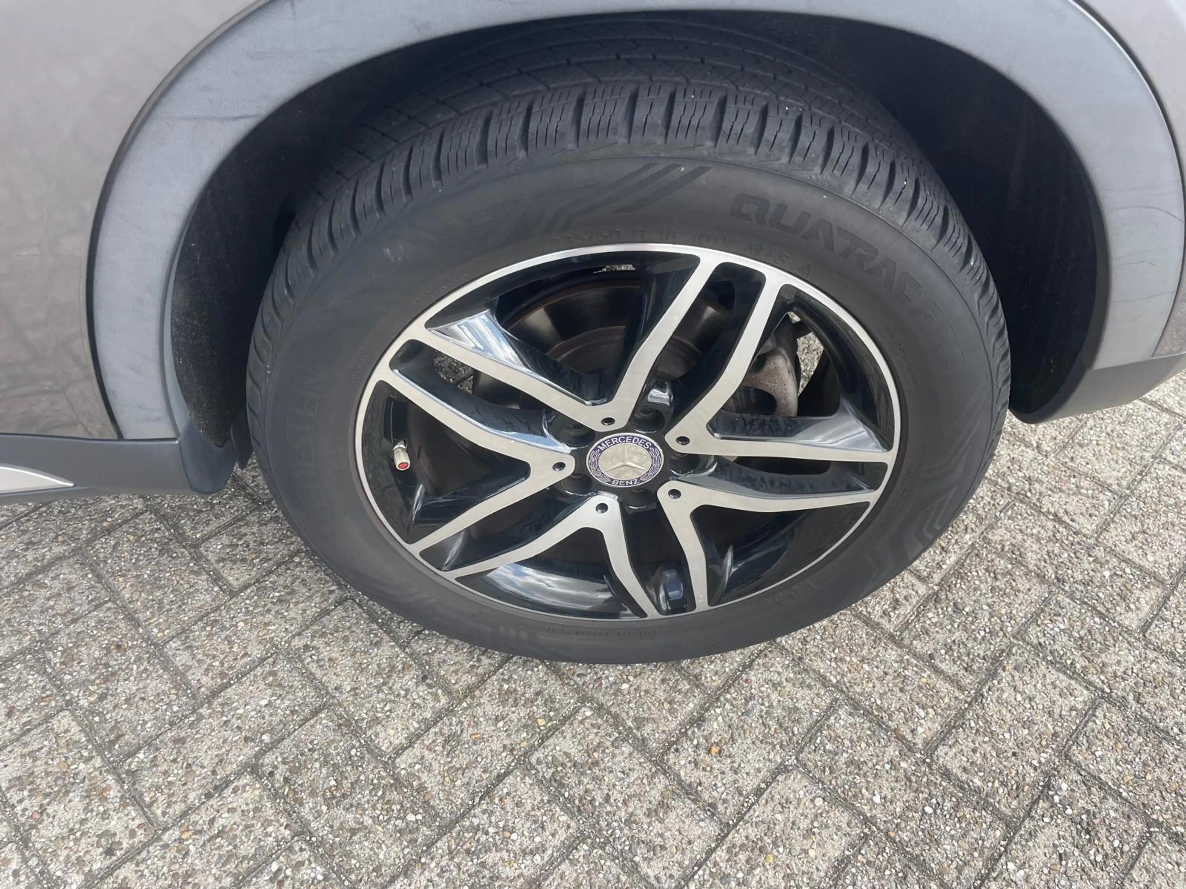 Mercedes-Benz GLA 200 Prestige — photo 27