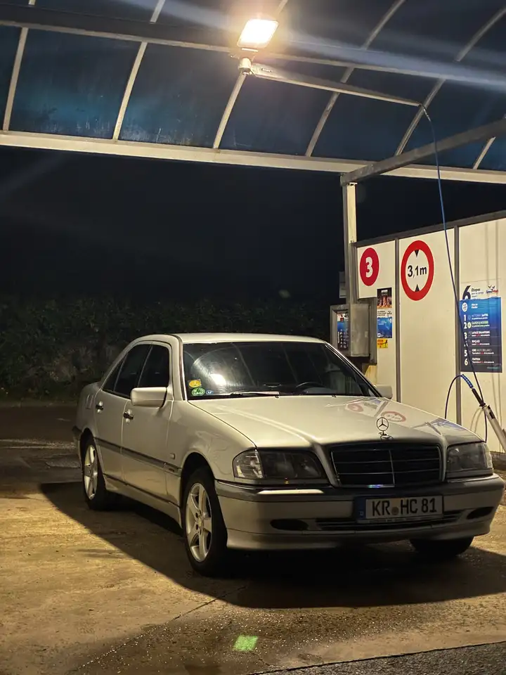 Mercedes-Benz C 240, foto 4