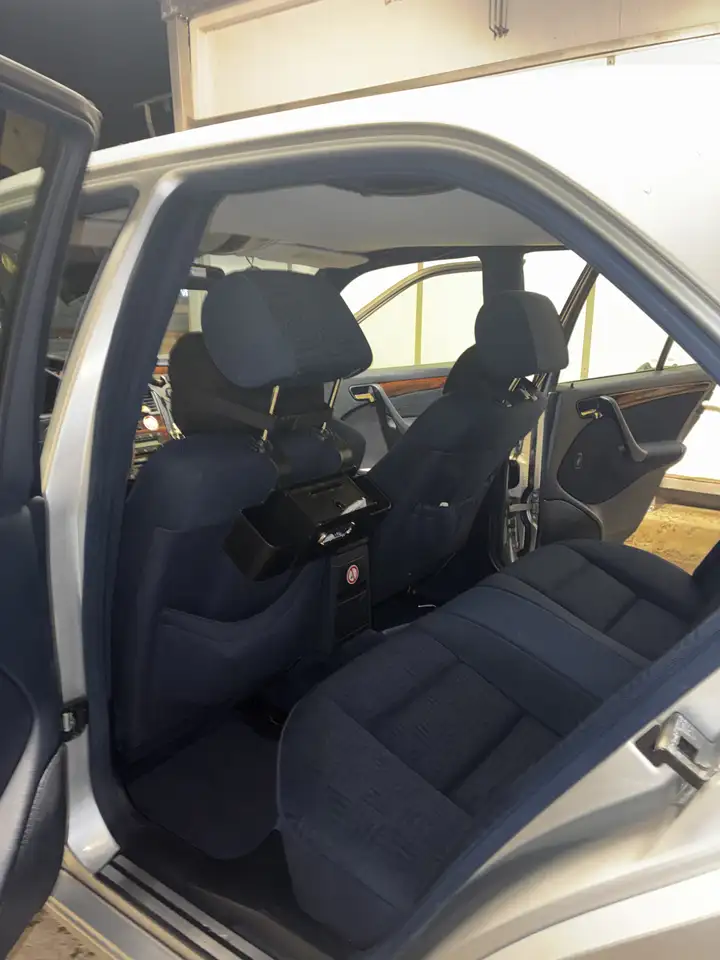 Mercedes-Benz C 240, foto 6