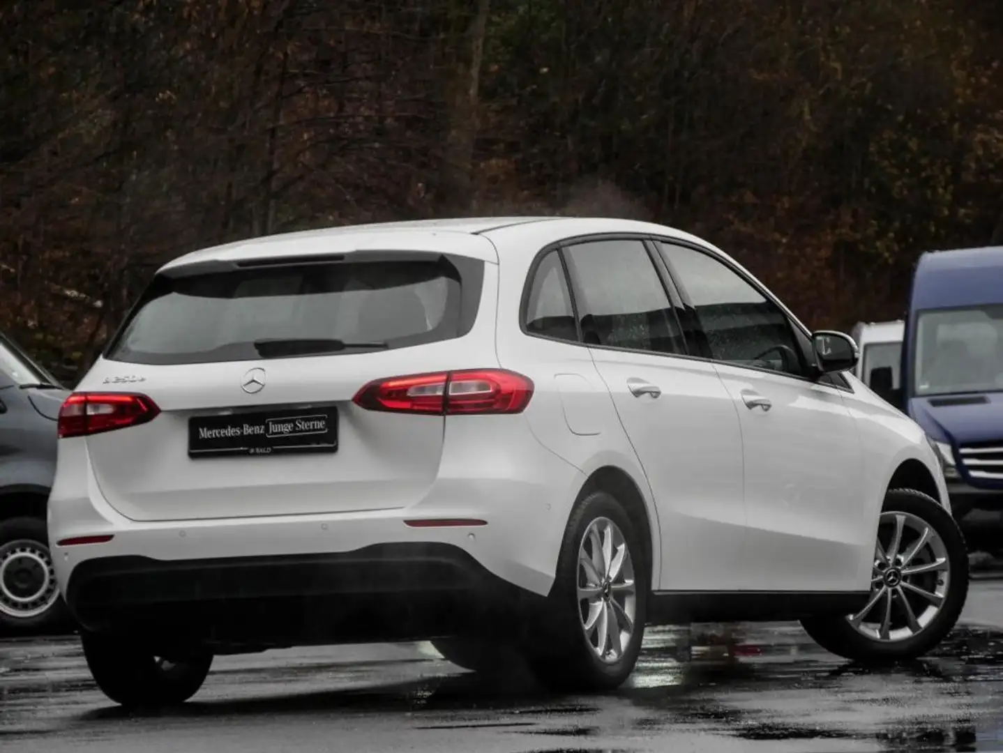Mercedes-Benz B 250 e Navi/MBUX/Park-Assist/Sitzheizung/16' Biały - 2