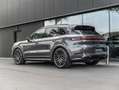 Porsche Cayenne E-HYB SPORTDES/UITL/AIR/22/MATR/PANO/INNO/18W FULL Gri - thumbnail 2