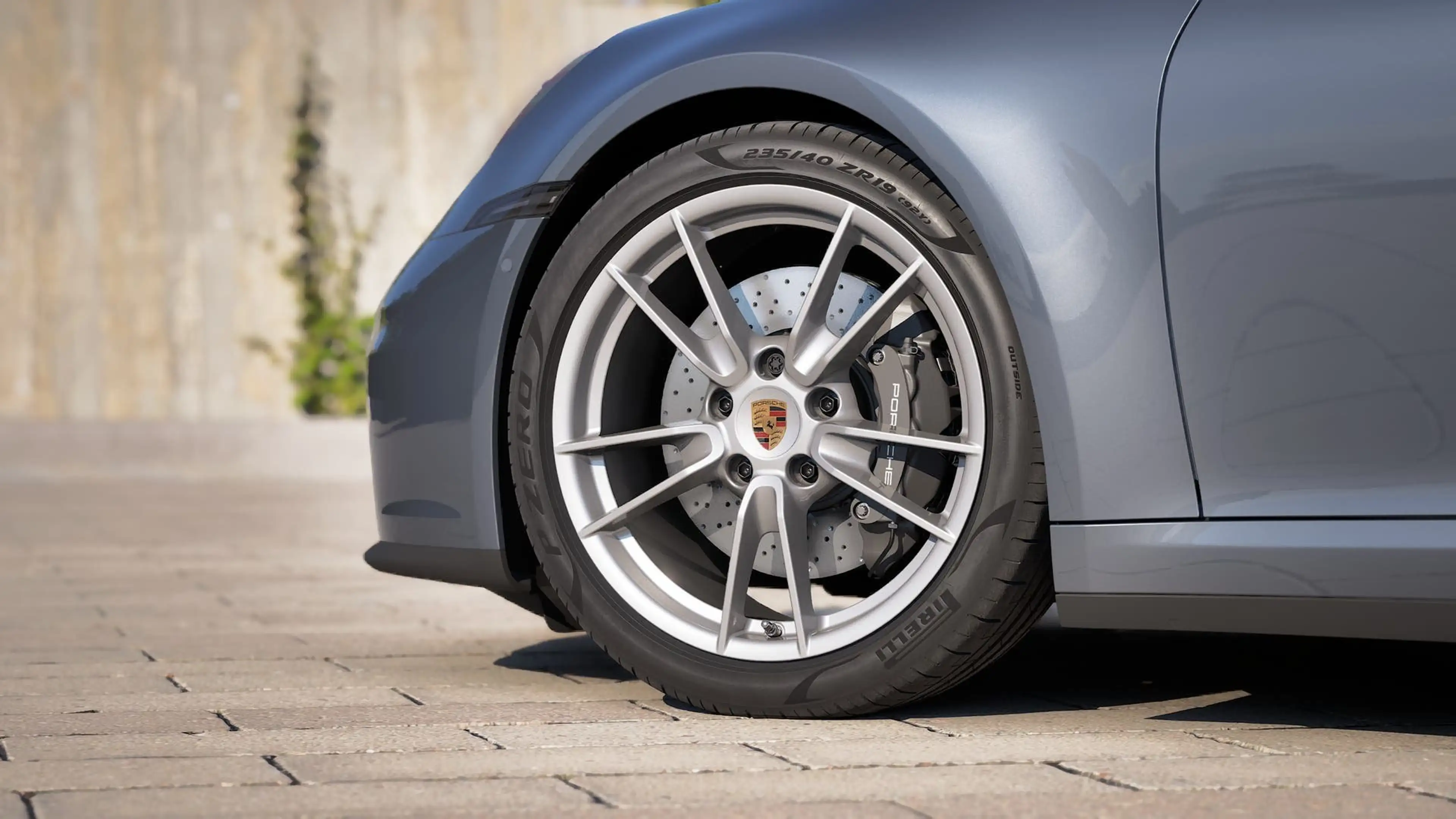 Porsche 992 Carrera — photo 10