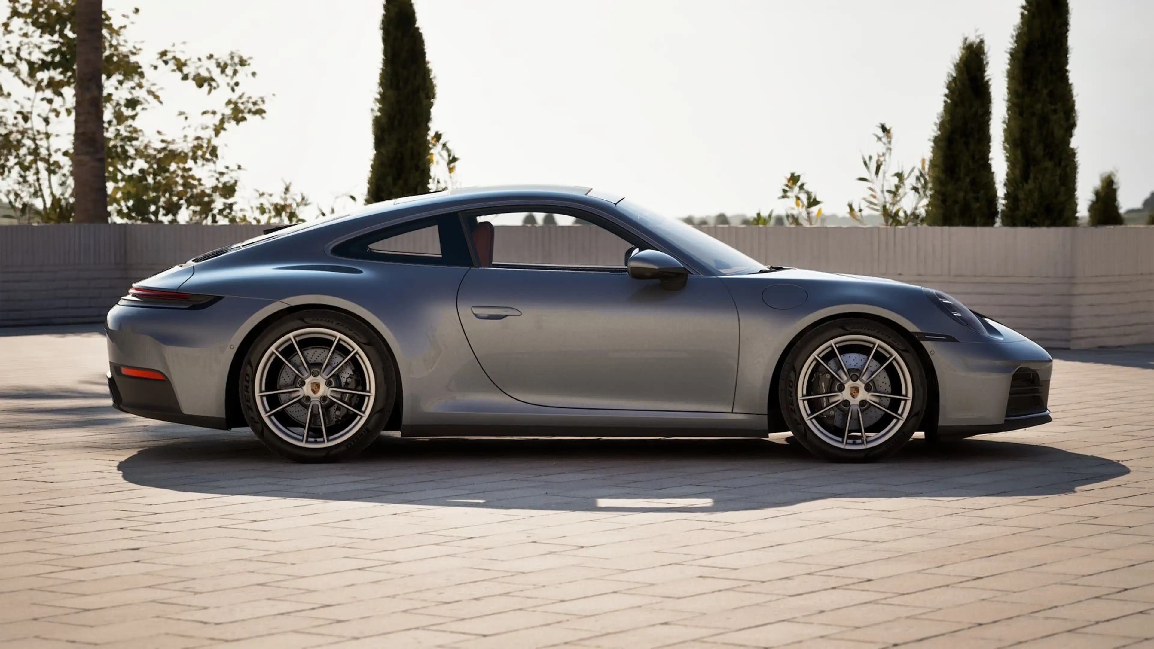 Porsche 992 Carrera — photo 2