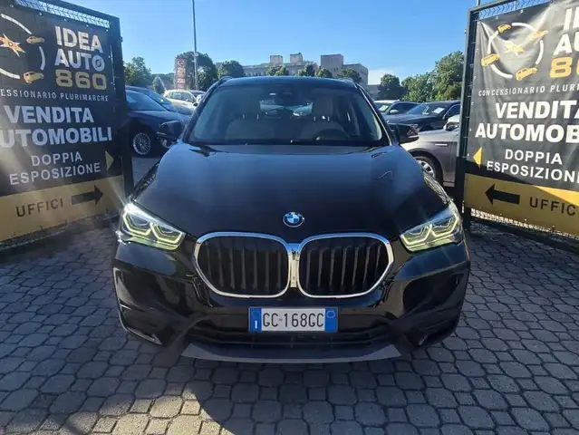 BMW X1 view 2