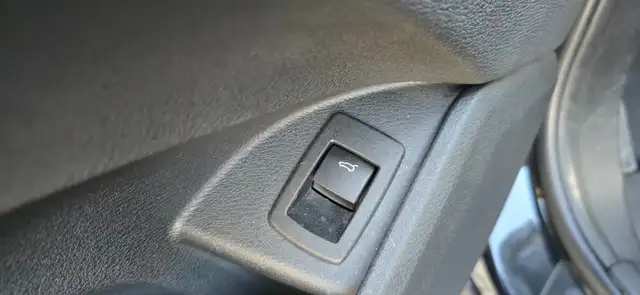 BMW X1 view 13