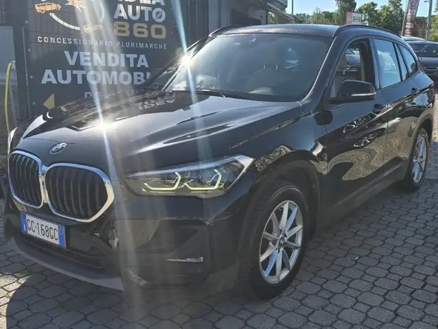 BMW X1 view 3