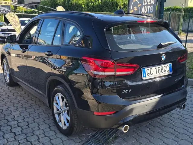 BMW X1 view 6