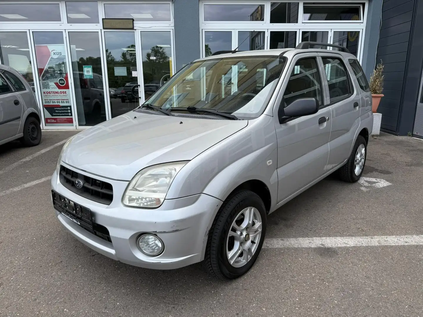 Subaru Justy 1.3 Special Edition/Klima/Allrad/ 1.Hand Grijs - 1