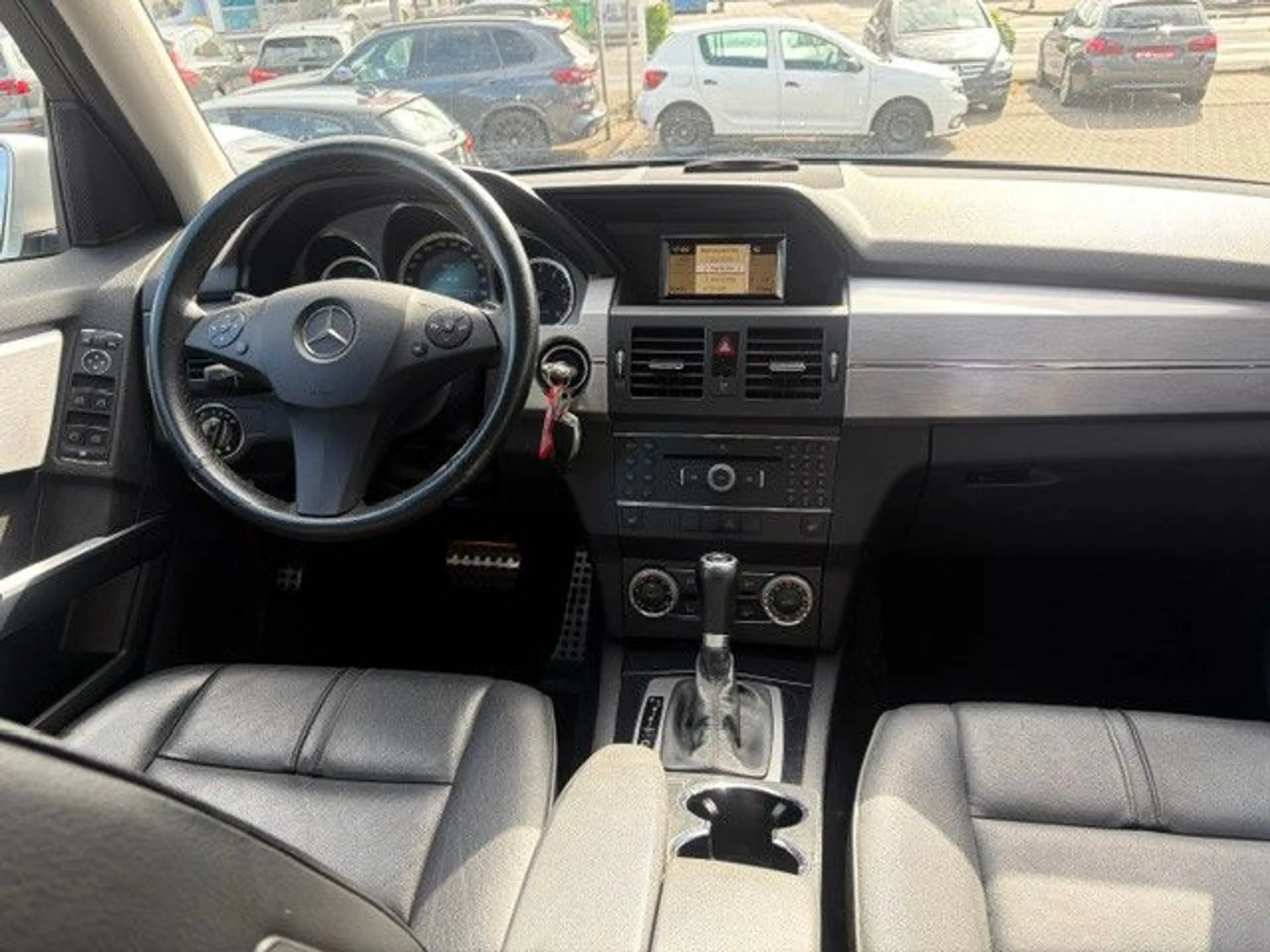 Mercedes-Benz GLK 280 V6 4-Matic *AHK+Navi+Xenon+Leder+PDC* — photo 10