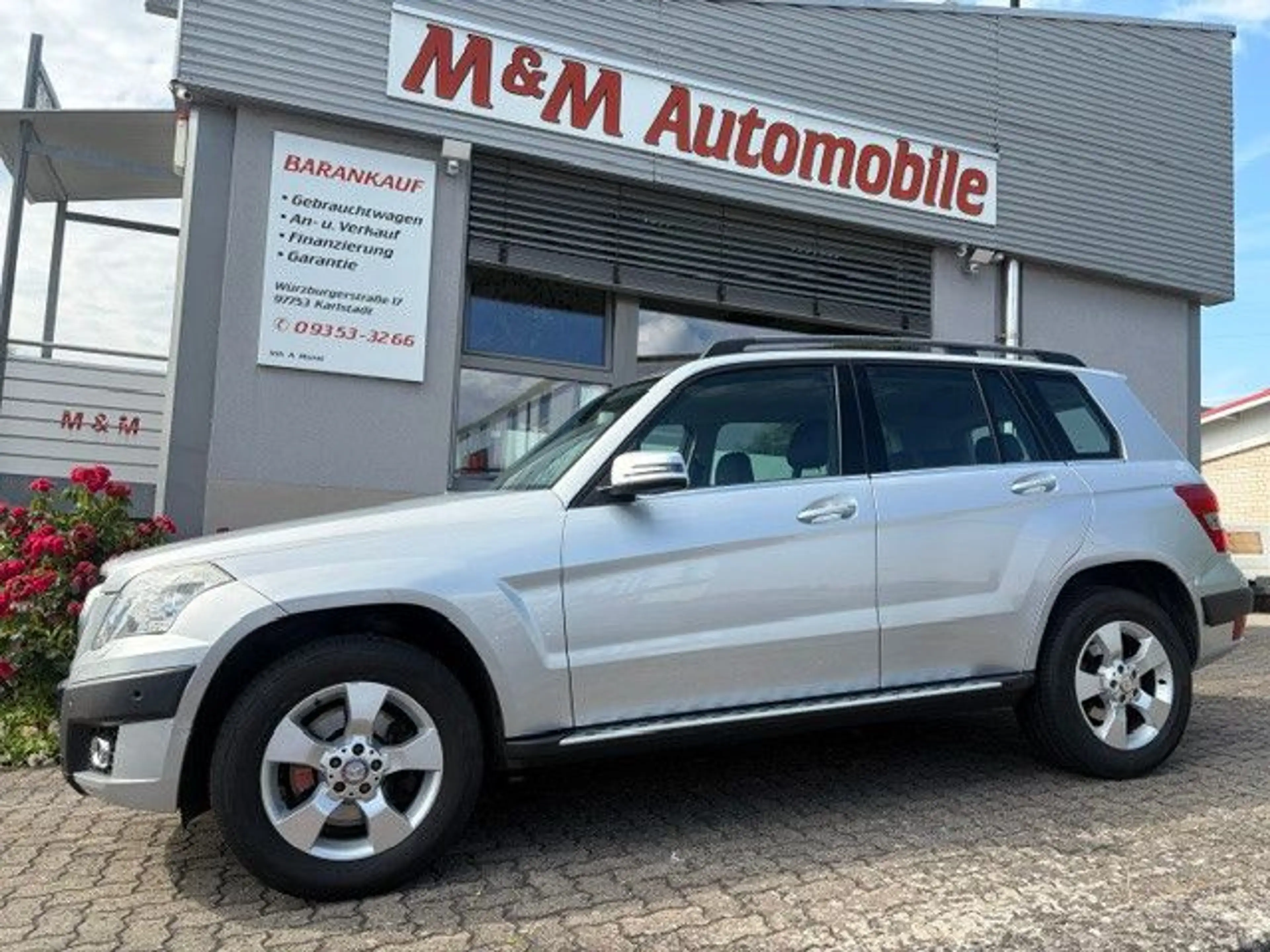 Mercedes-Benz GLK 280 V6 4-Matic *AHK+Navi+Xenon+Leder+PDC*