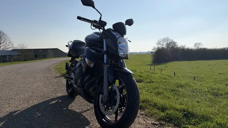 Kawasaki ER - 6 N - foto 3