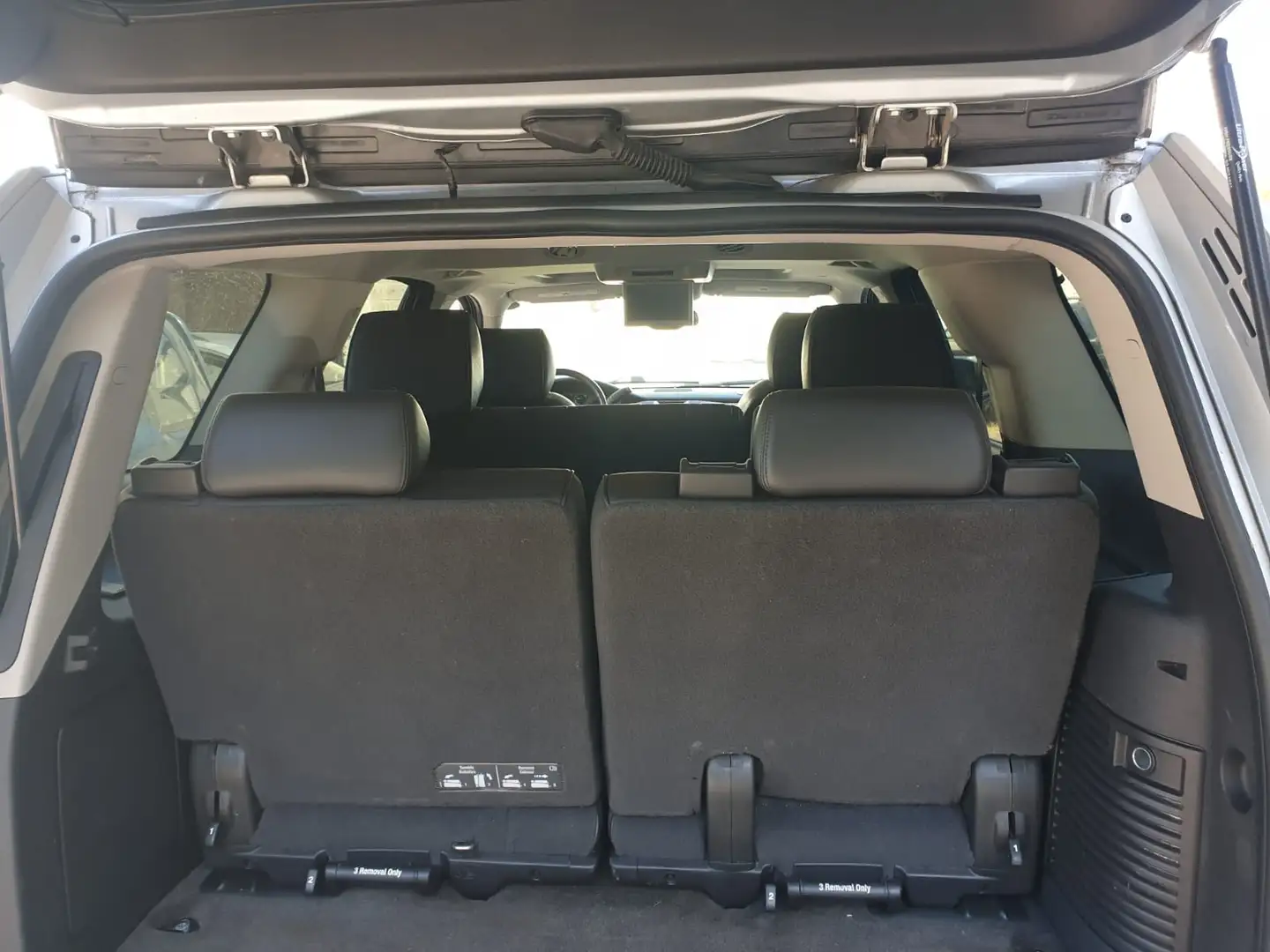 Cadillac Escalade 6.0i V8 Hybrid Sport Luxury - 2