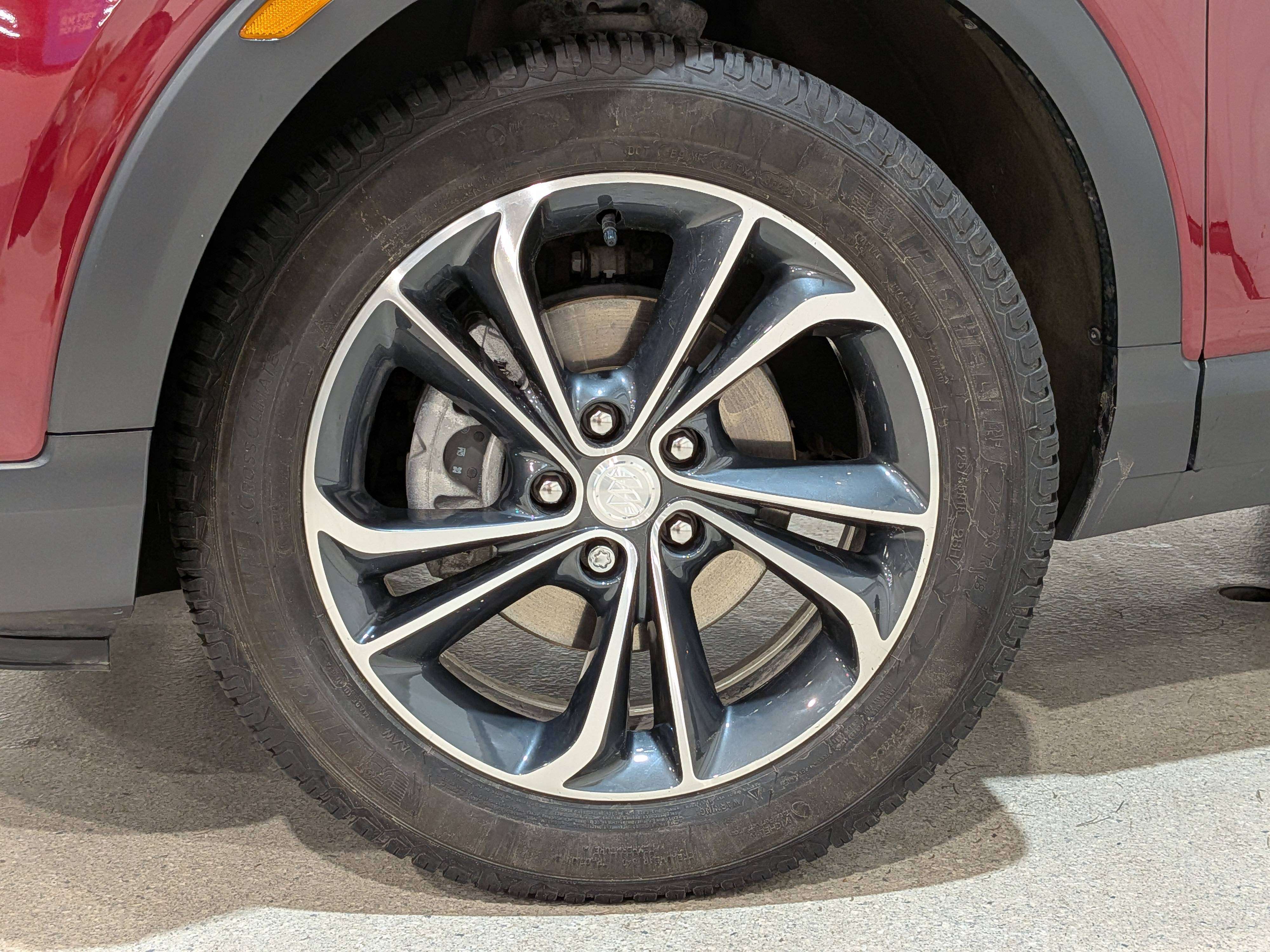 Buick Encore 2023