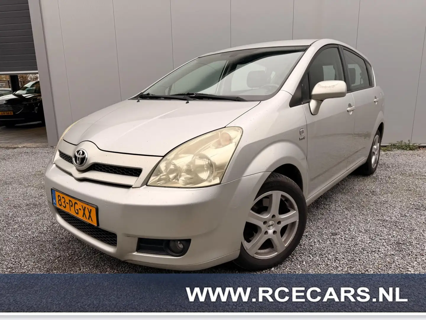 Toyota Corolla Verso 1.8 VVT-i Sol 7p. Trekhaak Cruisecontr Gris - 1