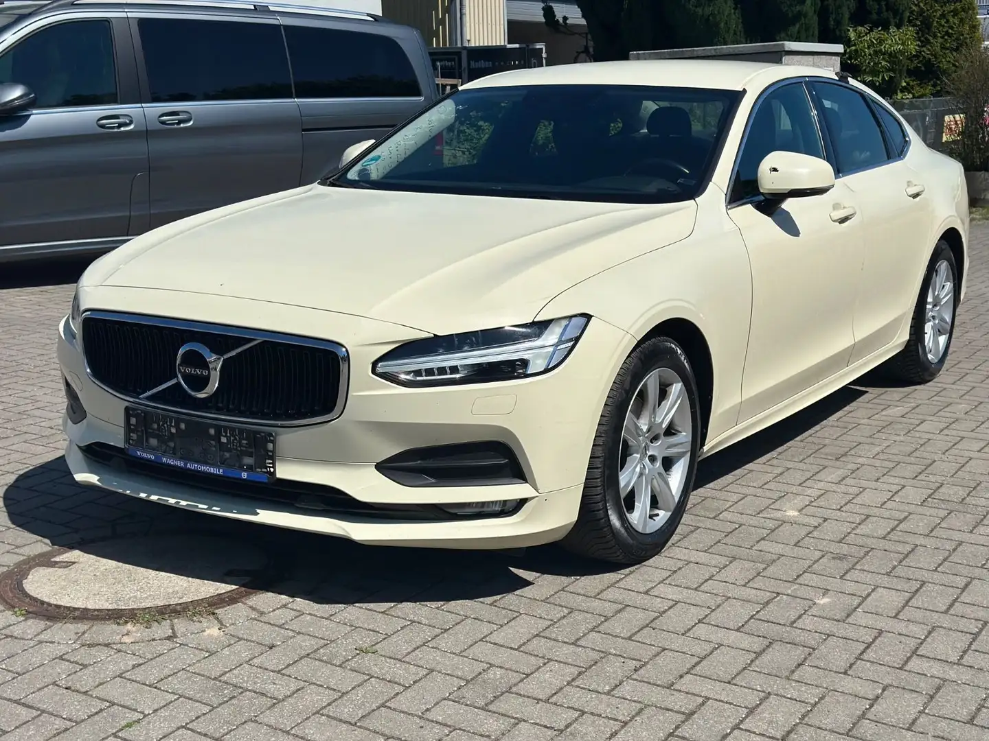 Volvo S90 D3 Momentum*Navi*PDC*LED*Org.Schwarz* Černá - 1