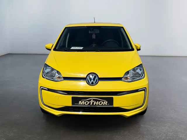 Volkswagen E-Up! view 6