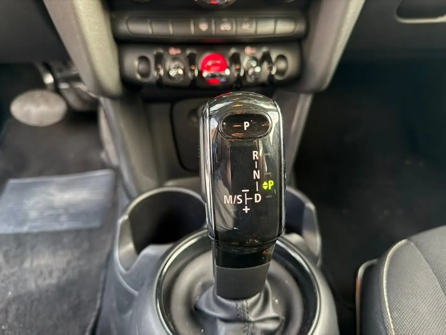 MINI Cooper Mini IV F55 2018 5p 5p 1.5 Boost auto Bronzo - 2
