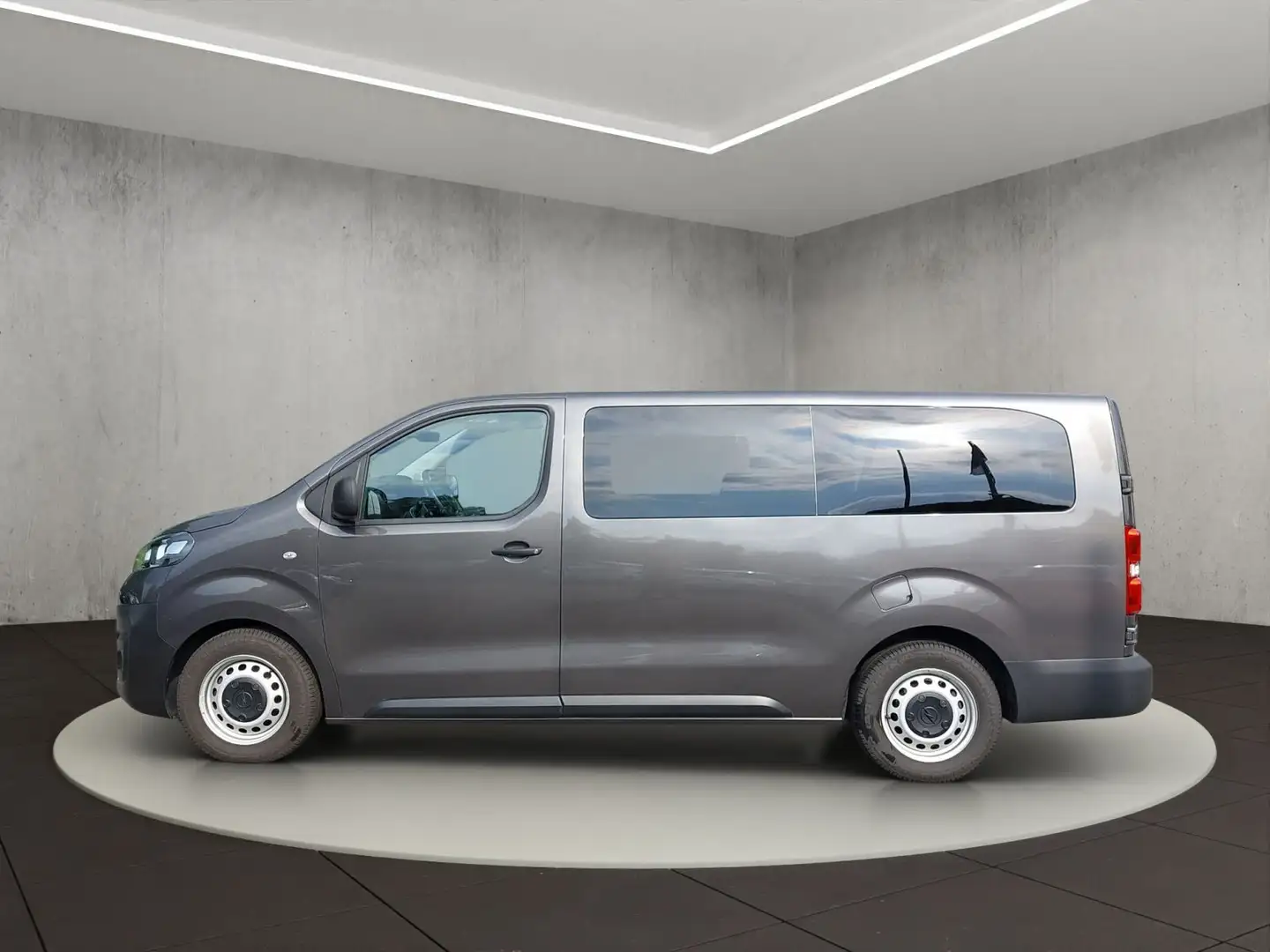 Opel Vivaro VIVARO KOMBI 2.0CDTI(106)6G SS Grijs - 2