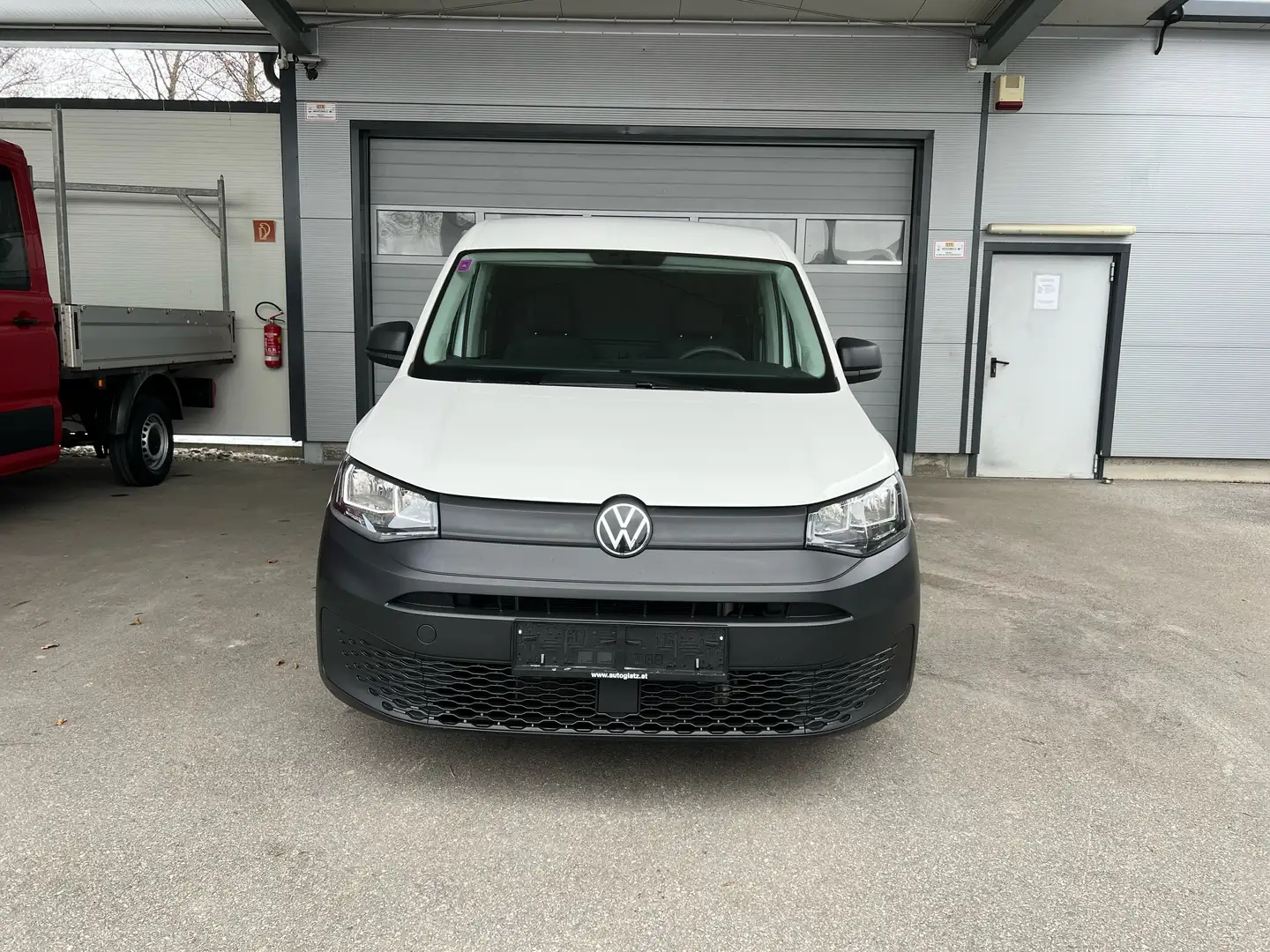 Volkswagen Caddy Cargo Kastenwagen 2,0 TDI KLIMA/TEMPOMAT/PARKTR. Weiß - 1