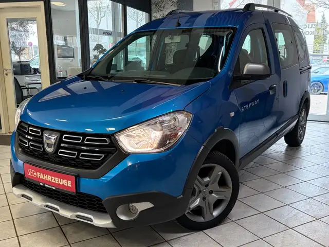 Dacia Dokker Stepway Plus 1.Hand / R.Kamera / HU NEU