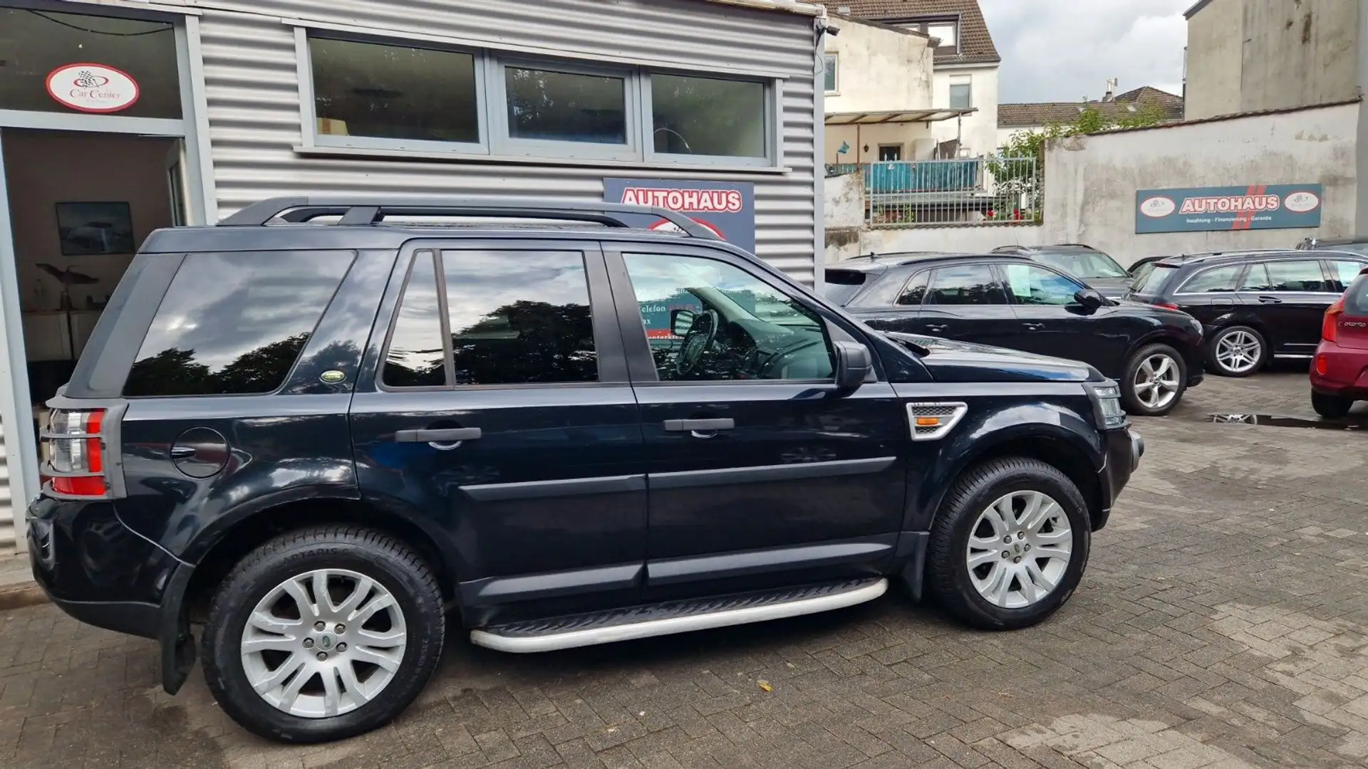 Land Rover Freelander 2 HSE TD4 SHZ+ANHÄNGERKUPPLUNG+NAVI Noir - 2