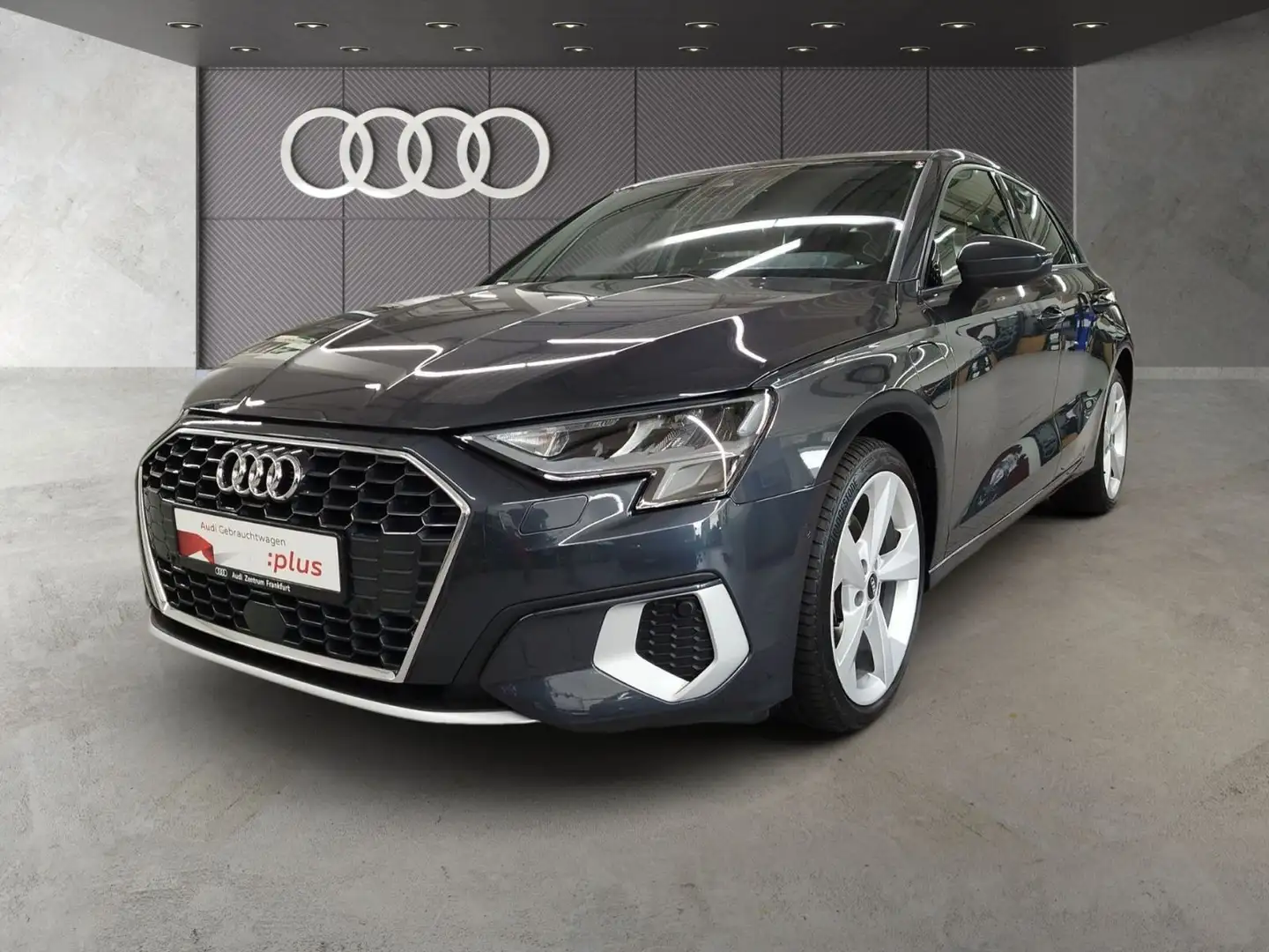 Audi A3 40 TFSI e S tronic advanced LED ACC Grau - 1