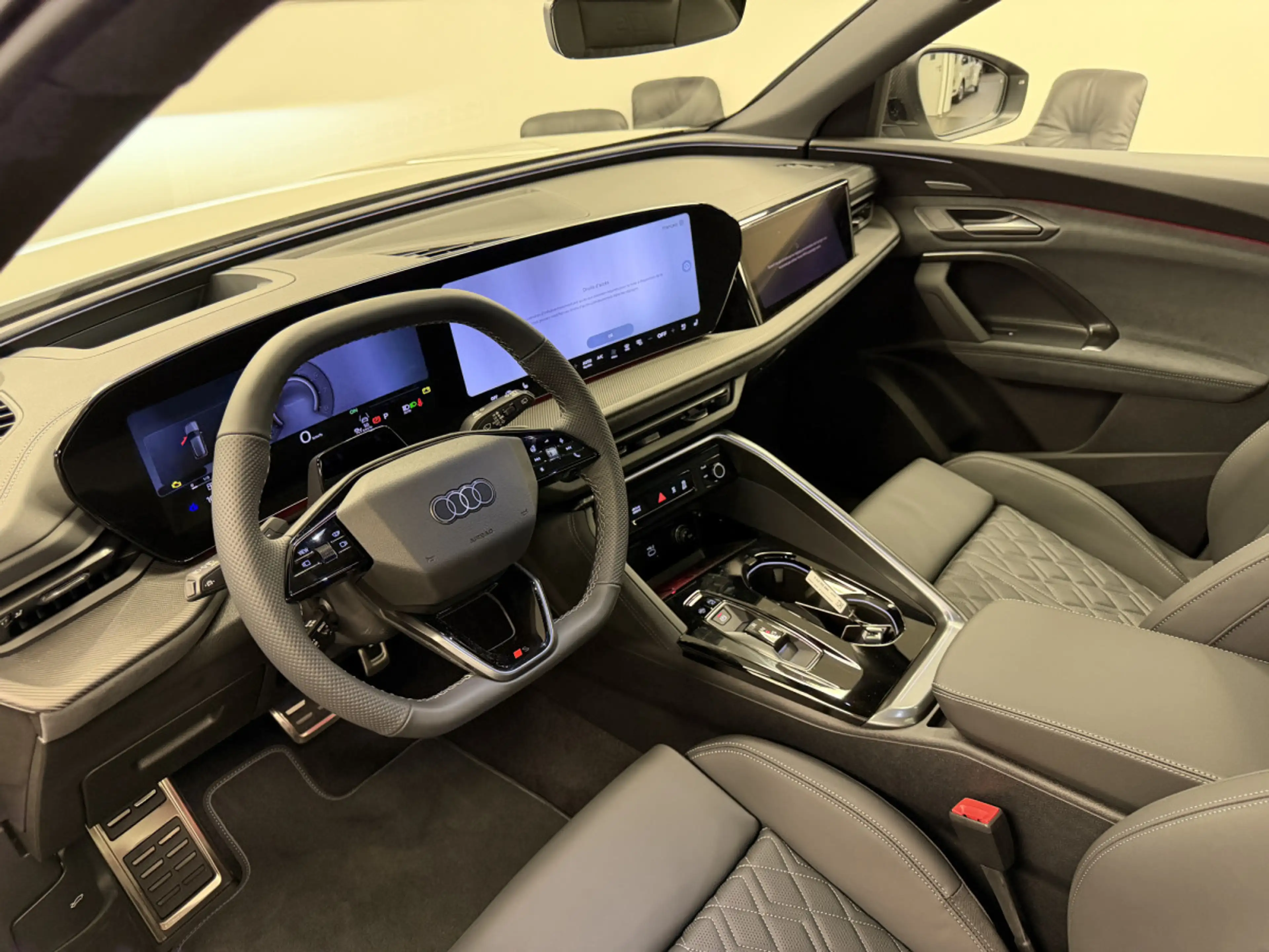 Audi SQ5 SUV 367 CH / 270 kW TFSI quattro S tronic — photo 4