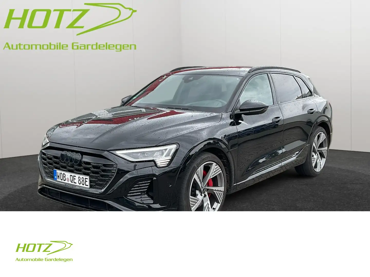 Audi Q8 e-tron Q8 55 e-tron quattro S line B+O/PANO/AHK/AIR Noir - 1