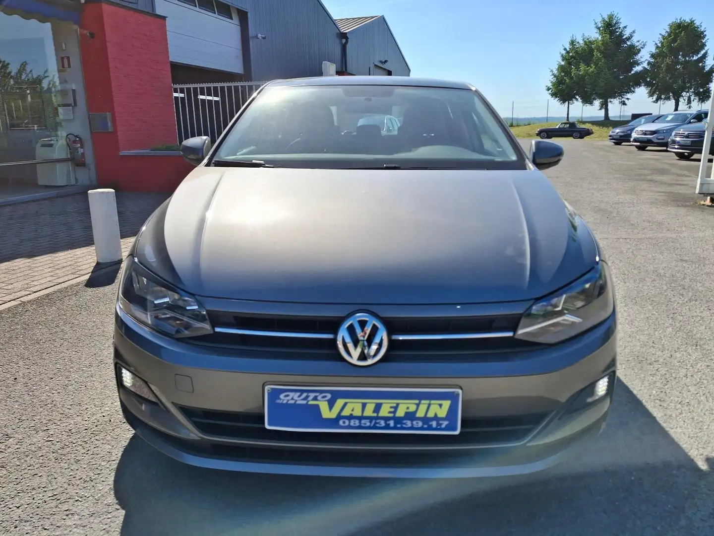 Volkswagen Polo 5Ptes 1.0TSi 95cv Comfortline TOE PANO/CARPLAY/CAM Gris - 2