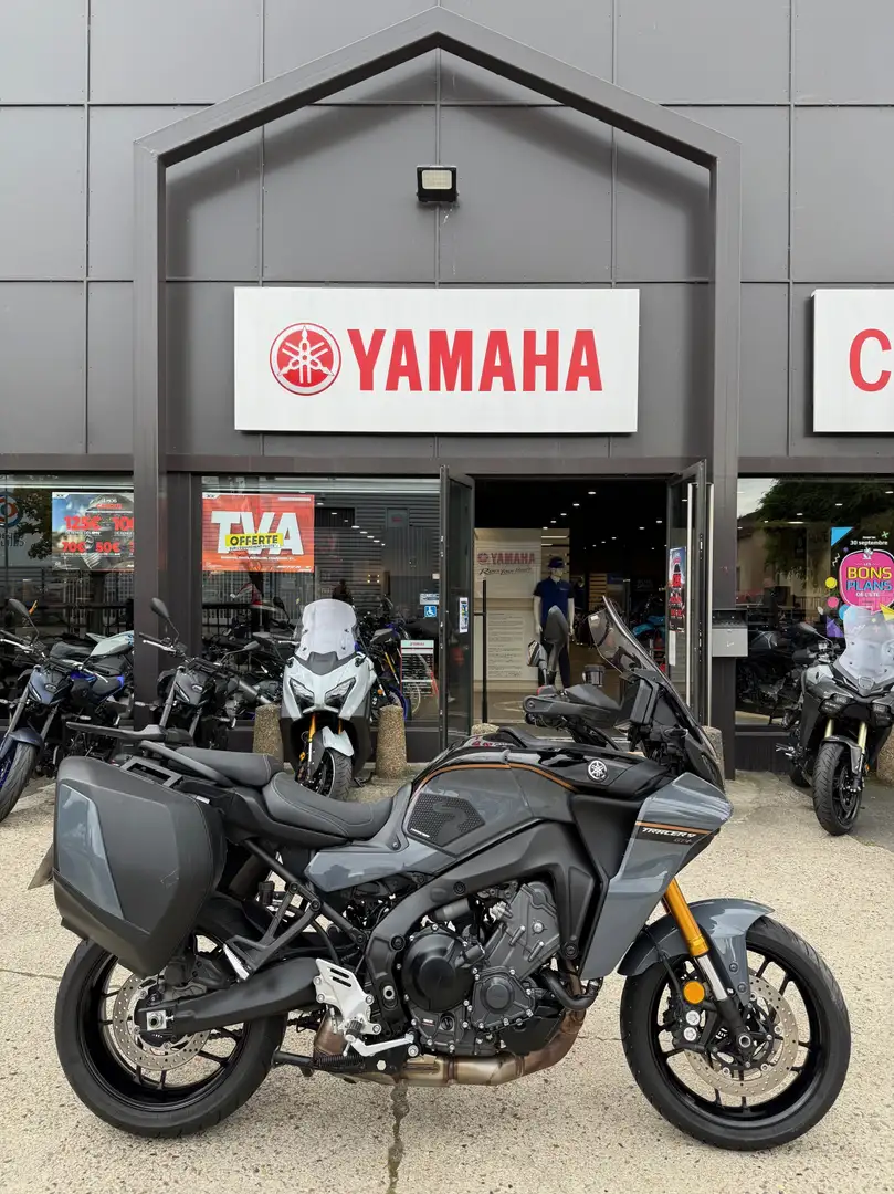 Yamaha Tracer 9 GT Grau - 2