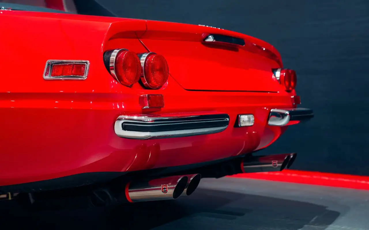 Ferrari 365 Daytona GTS/4 Spyder "1 of 121" Classiche C., foto 4