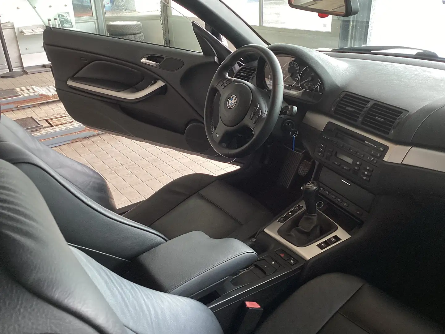 BMW 320 Cd Cabrio Ed. Exclusive Xenon BT Klimaaut. Bleu - 2