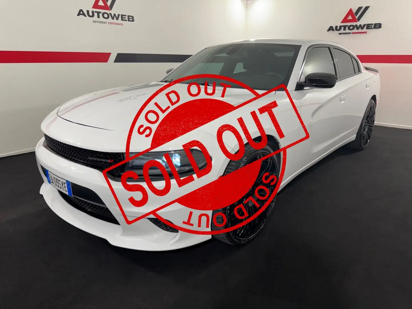 Dodge Charger 3.6 L V6 SXT ' CERCHI 22 ' Blanc - 1
