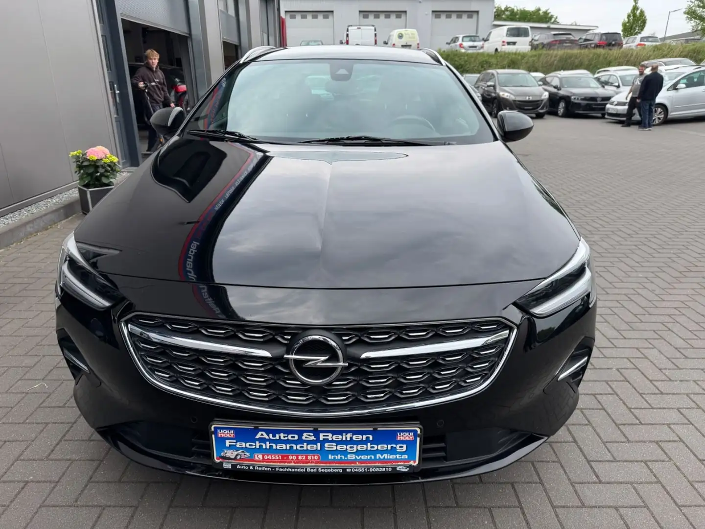 Opel Insignia B Sports Tourer Business AUTOMATIK*LED Schwarz - 2