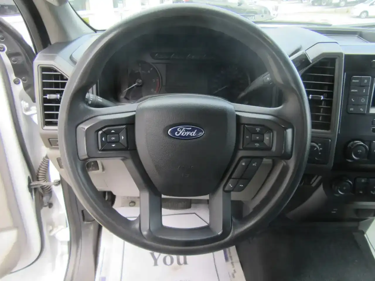 Ford F 550 снимка Ford F 550