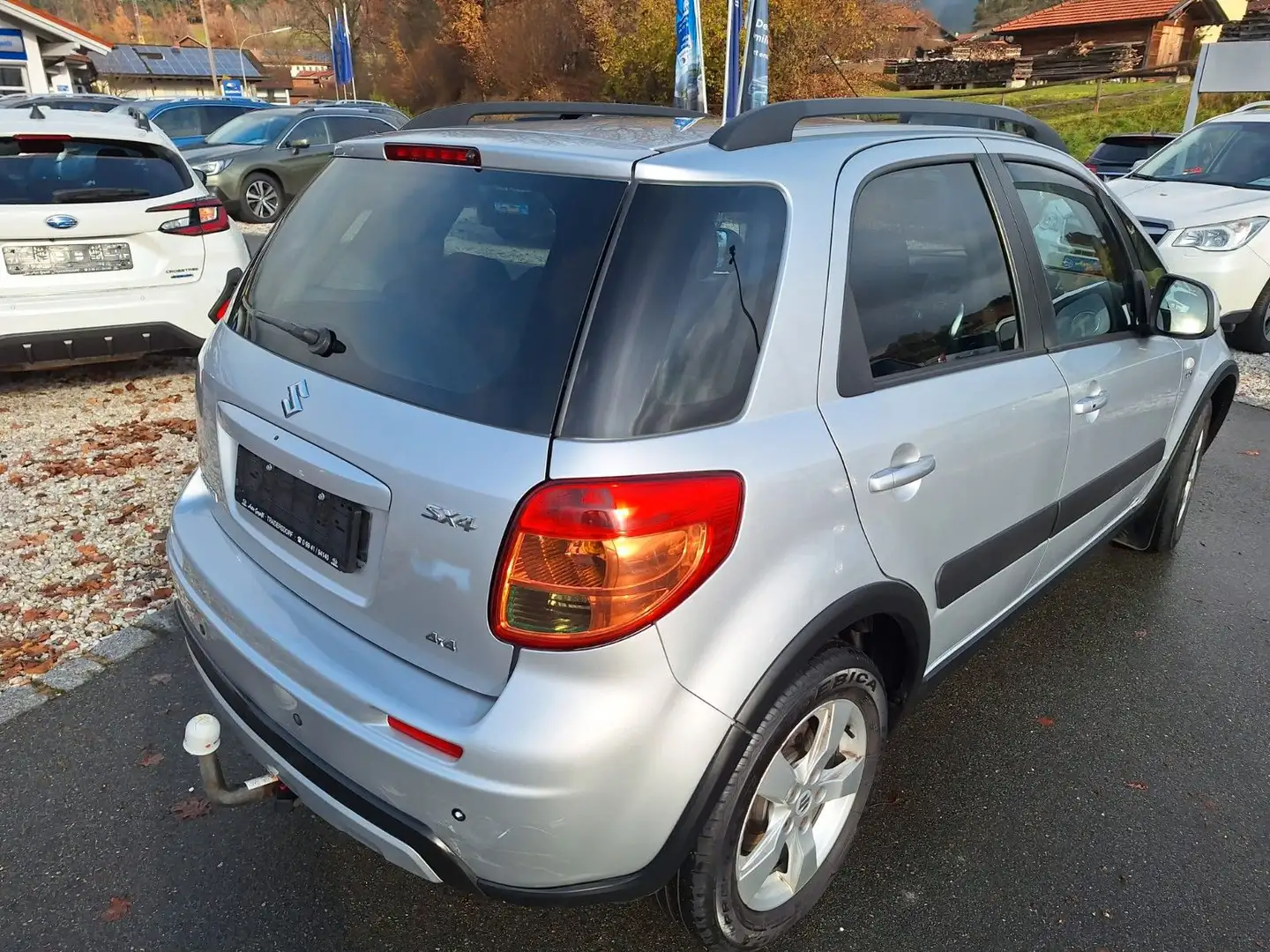 Suzuki SX4 2.0 DDiS 4WD Comfort, AHK Silber - 2