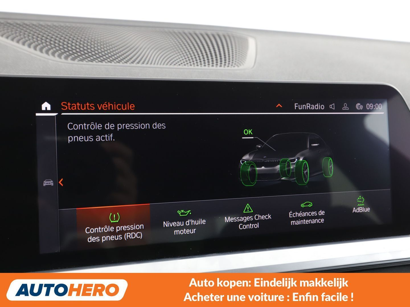 BMW 320 320d M Sport — photo 12