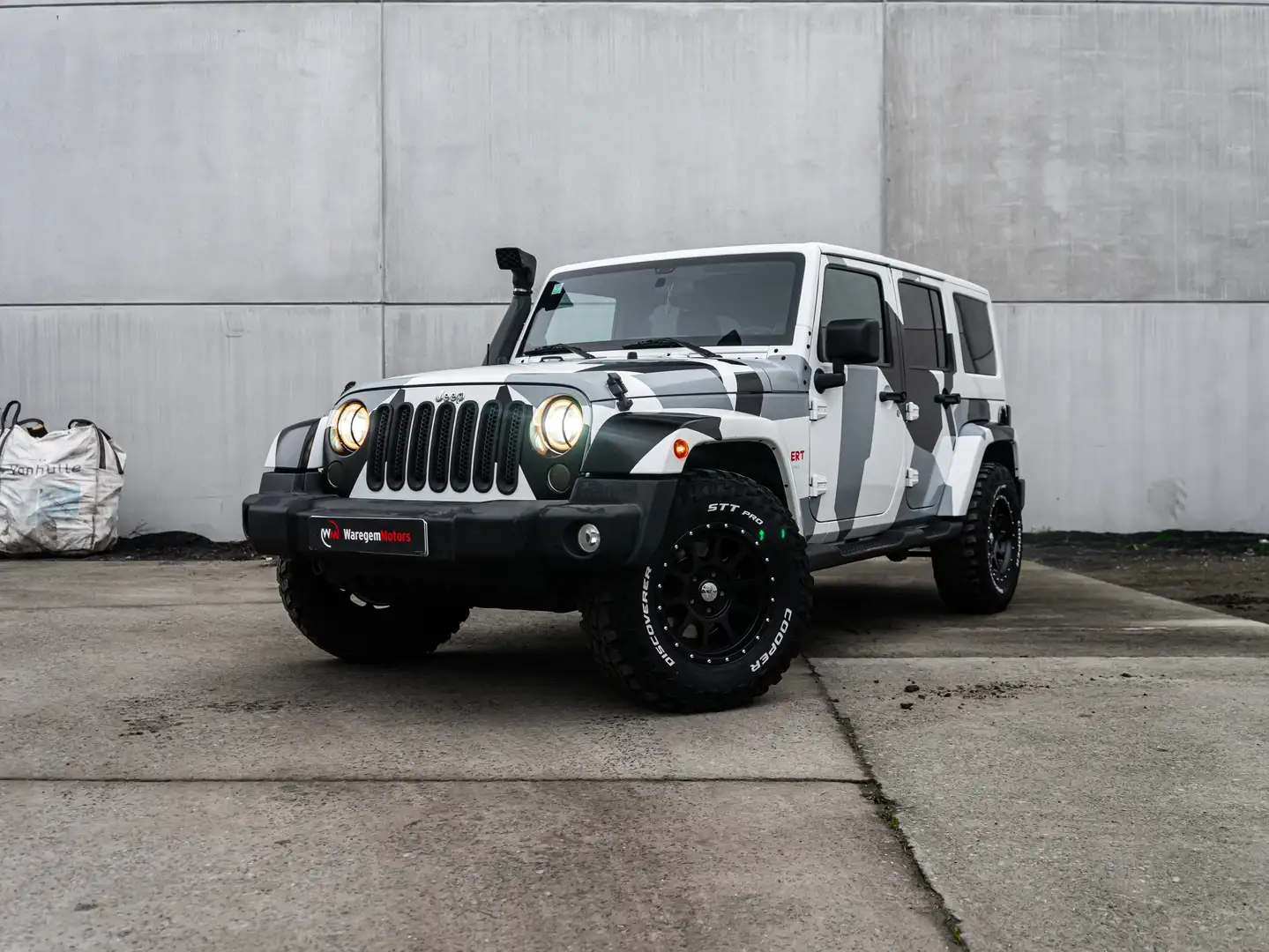 Jeep Wrangler 2.8 CRD Sport DPF Blanc - 1