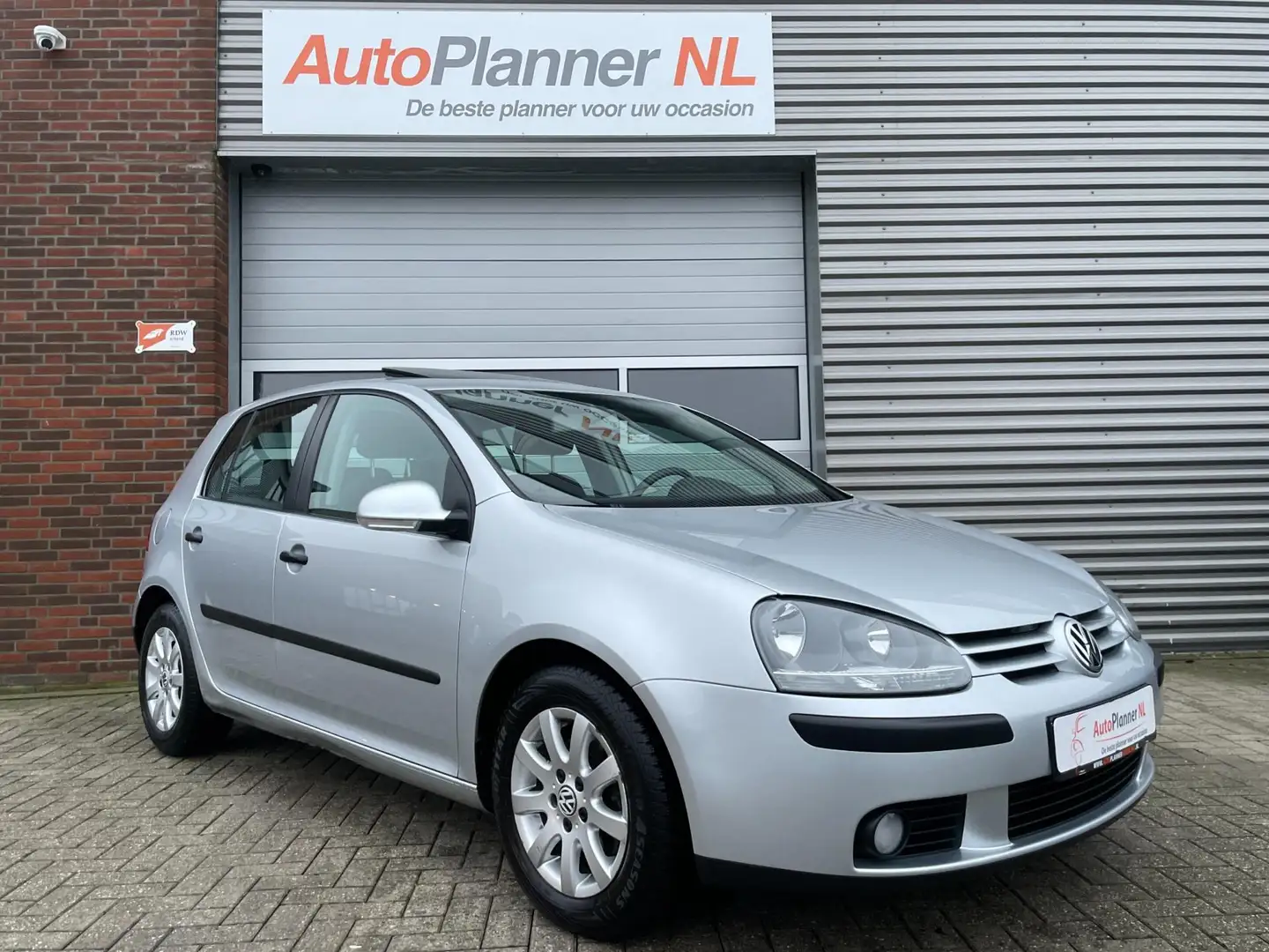 Volkswagen Golf V 1.6 FSI! Cruise! Schuifdak! 1e Eigenaar! Grijs - 1